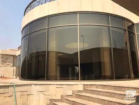 الواجهات الزجاجية — من مشاريع تاون قلاس (17)
