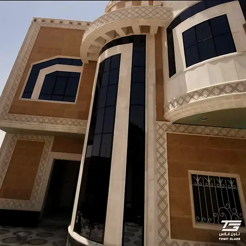 الواجهات الزجاجية — من مشاريع تاون قلاس (33)