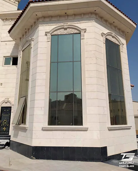 الواجهات الزجاجية — من مشاريع تاون قلاس (35)
