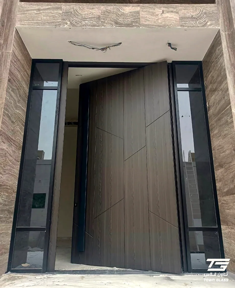 How much does a pivot door cost in Saudi Arabia? 2026 price guide